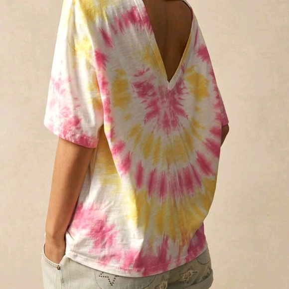 Tops - SHEIN Tie-Dye V-Back Ovesized Top